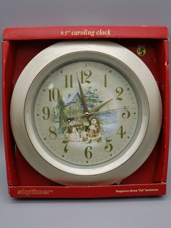 Skytimer Other - Vintage Skytimer Original Caroling Christmas Clock Winter Snowman Scene 9 1/2"